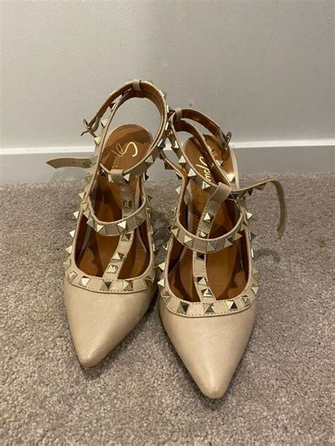 Luxury Lookalike VALENTINO